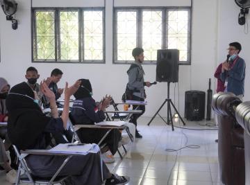 Active participation during the training 