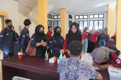 On-site registration before the training began 