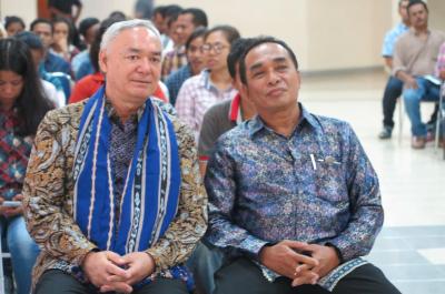 Ambassador and Rector of Pattimura University at lecture